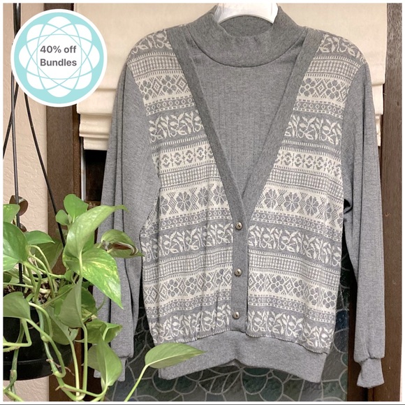 👛 Faux sweater vest/mock turtleneck. Heather grey & grey winter knit. Small - Picture 1 of 9